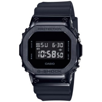 1 - Casio Digital Watch GM-5600B-1ER unisex G-Shock collection