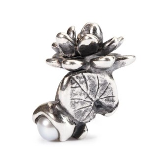 1 - July Waterlily Beads Silver Trollbeads TAGBE-00033