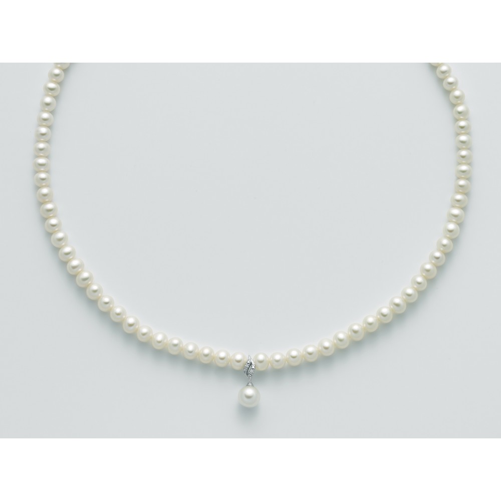 1 - Miluna necklace PCL5527 with pearls and diamonds Portafortuna collection